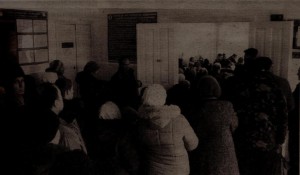 Не всі селяни вистояли до кінця зборів